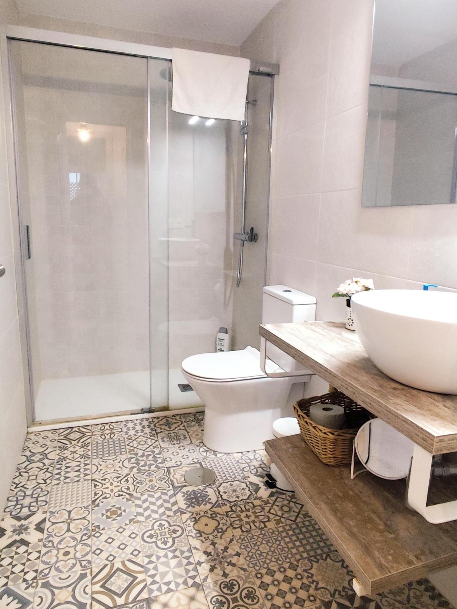 Apartamento San Luis. Plaza De Parking Gratis!!! Seville Exterior photo